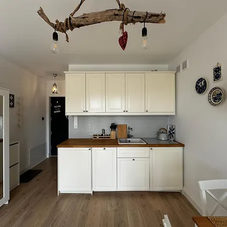 Apartament Lazur شقة