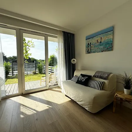 Apartament Lazur شقة *